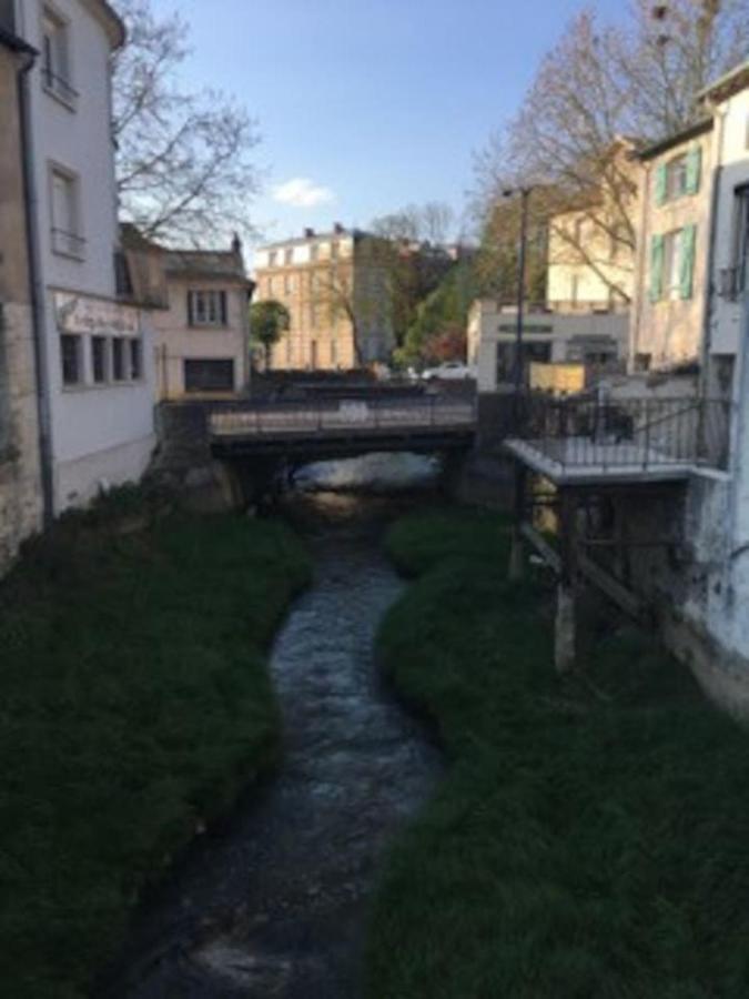 Au Chevet Des Canaux De Verdun Экстерьер фото